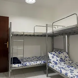 Хостел Brand New Boys 5 Min Walk From Burjuman Metro Station Exit-4 With All Brand New Furnishings & Free Facilities, Дубай